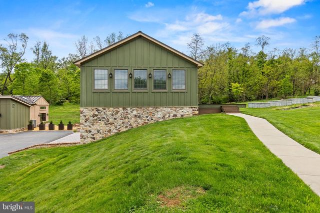 1257 WATER ST, Wrightsville, PA 17368