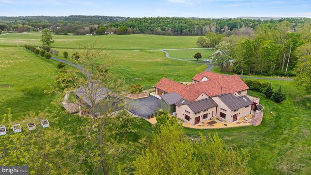 1257 WATER ST, Wrightsville, PA 17368