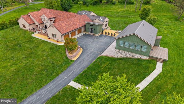 1257 WATER ST, Wrightsville, PA 17368