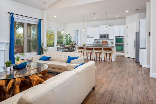 5317 Cardinal Flower CV, Spicewood, TX 78669