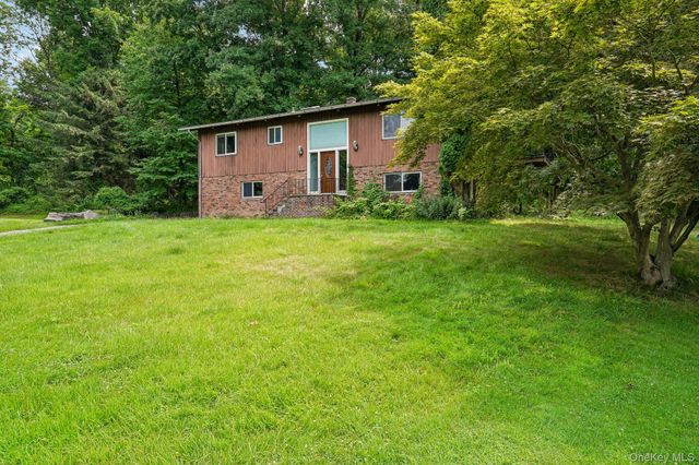 10 Oconnor Court, Montrose, NY 10548