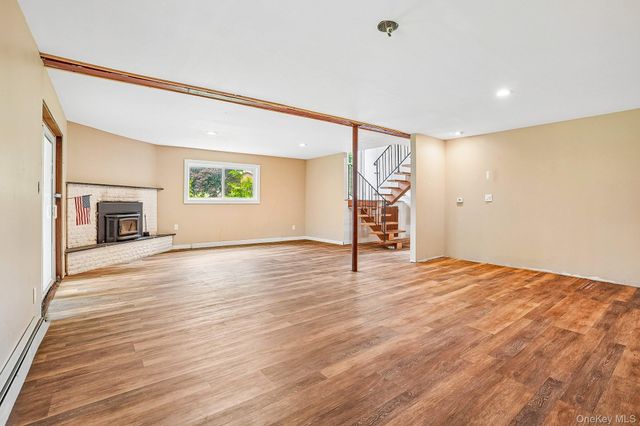 10 Oconnor Court, Montrose, NY 10548