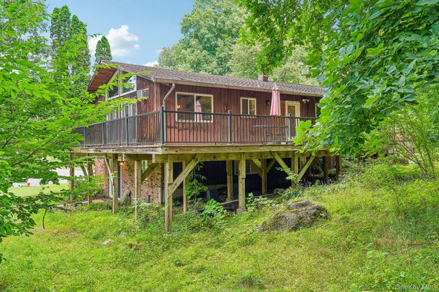 10 Oconnor Court, Montrose, NY 10548