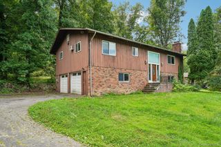 10 Oconnor Court, Montrose, NY 10548