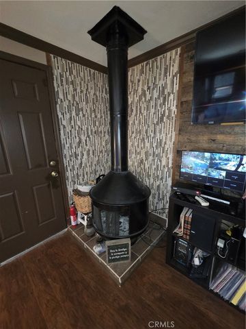23553 Lake, Crestline, CA 92325