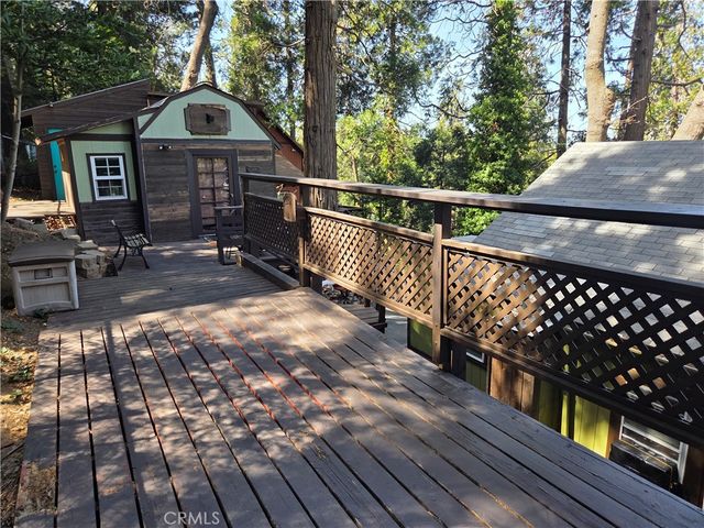 23553 Lake, Crestline, CA 92325