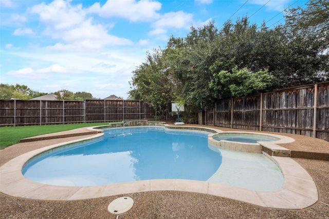 6002 Baldcypress Court, Garland, TX 75043