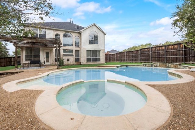 6002 Baldcypress Court, Garland, TX 75043