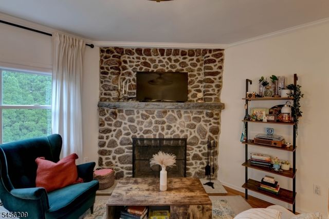 410 Cornelia St 5, Boonton Town, NJ 07005