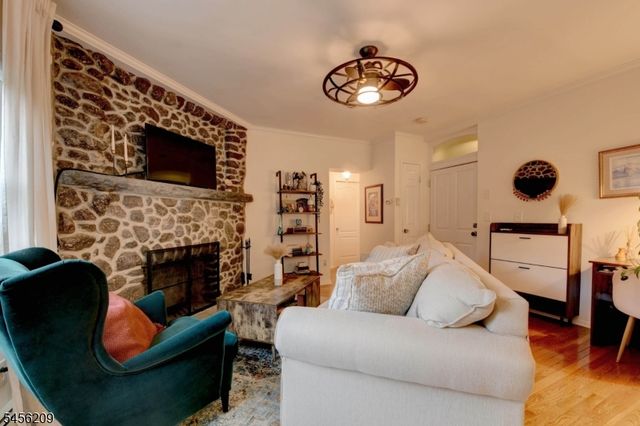 410 Cornelia St 5, Boonton Town, NJ 07005