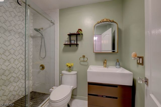 410 Cornelia St 5, Boonton Town, NJ 07005