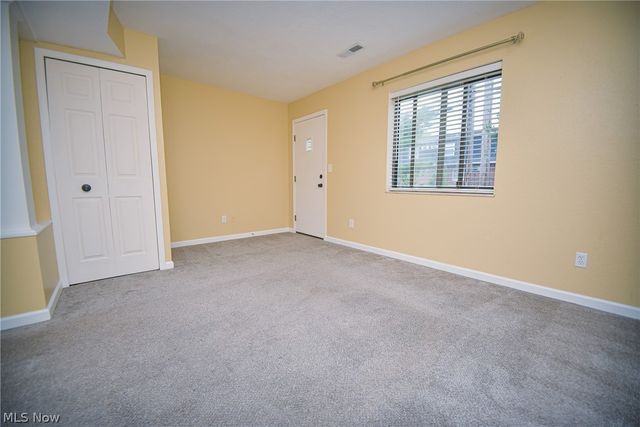 110 Greenwich Road 3, Seville, OH 44273