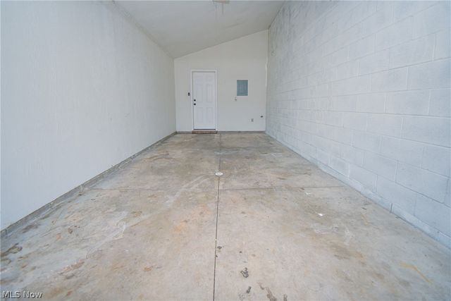 110 Greenwich Road 3, Seville, OH 44273