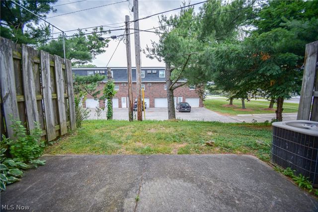 110 Greenwich Road 3, Seville, OH 44273