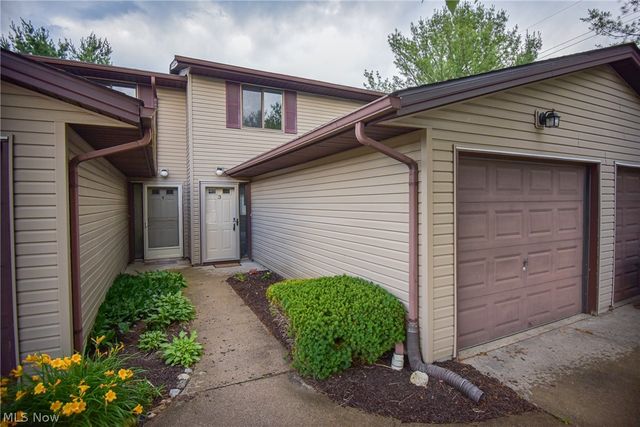 110 Greenwich Road 3, Seville, OH 44273