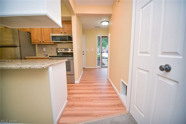 110 Greenwich Road 3, Seville, OH 44273