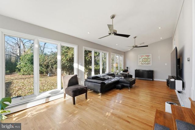 7908 W BOULEVARD DR, Alexandria, VA 22308