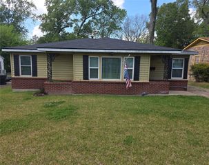 1522 Hassett Avenue, Shreveport, LA 71109
