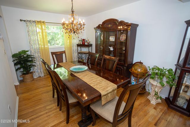 4 Avon Way, Parlin, NJ 08859