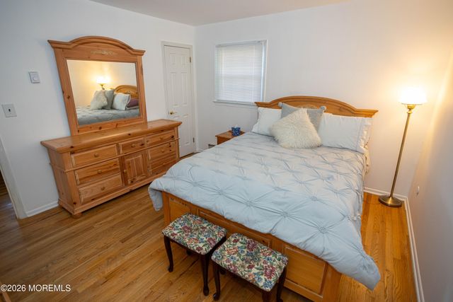 4 Avon Way, Parlin, NJ 08859