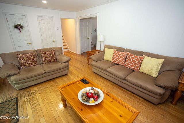 4 Avon Way, Parlin, NJ 08859