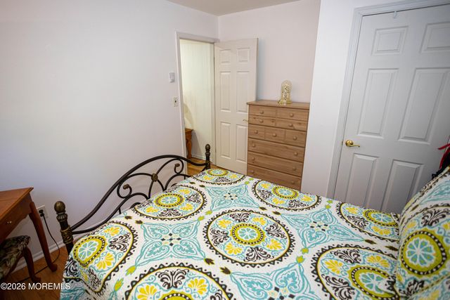 4 Avon Way, Parlin, NJ 08859