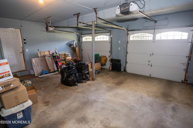 4 Avon Way, Parlin, NJ 08859