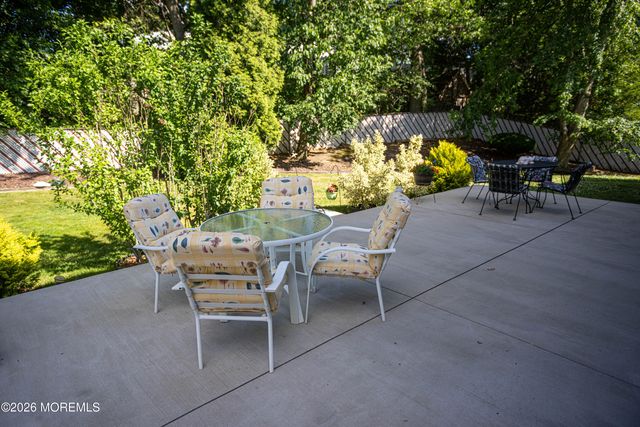 4 Avon Way, Parlin, NJ 08859