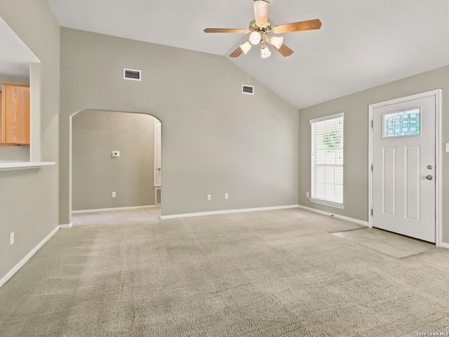 2765 Rocky Ridge Loop, Canyon Lake, TX 78133