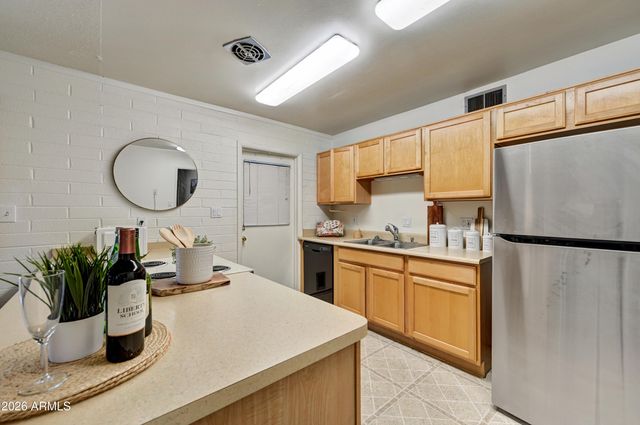 308 E BALBOA Drive, Tempe, AZ 85282