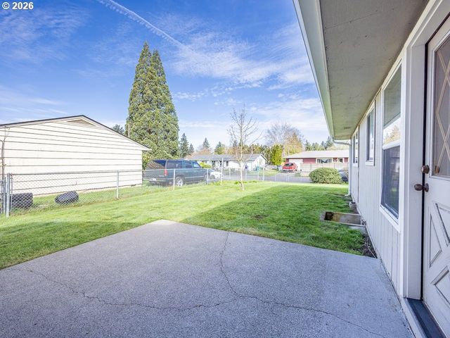 204 Ne 97TH Ave, Vancouver, WA 98664
