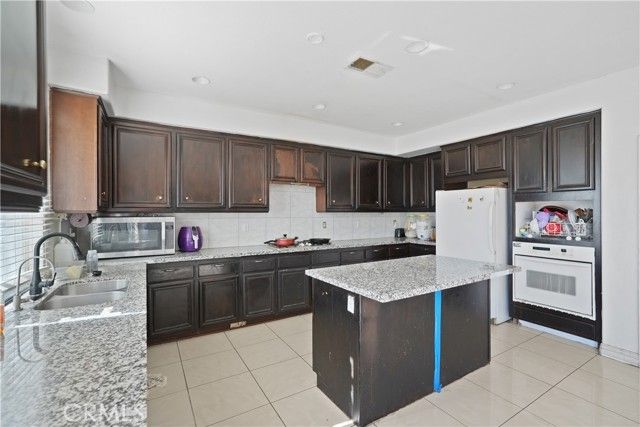 28385 Crispin, Moreno Valley, CA 92555