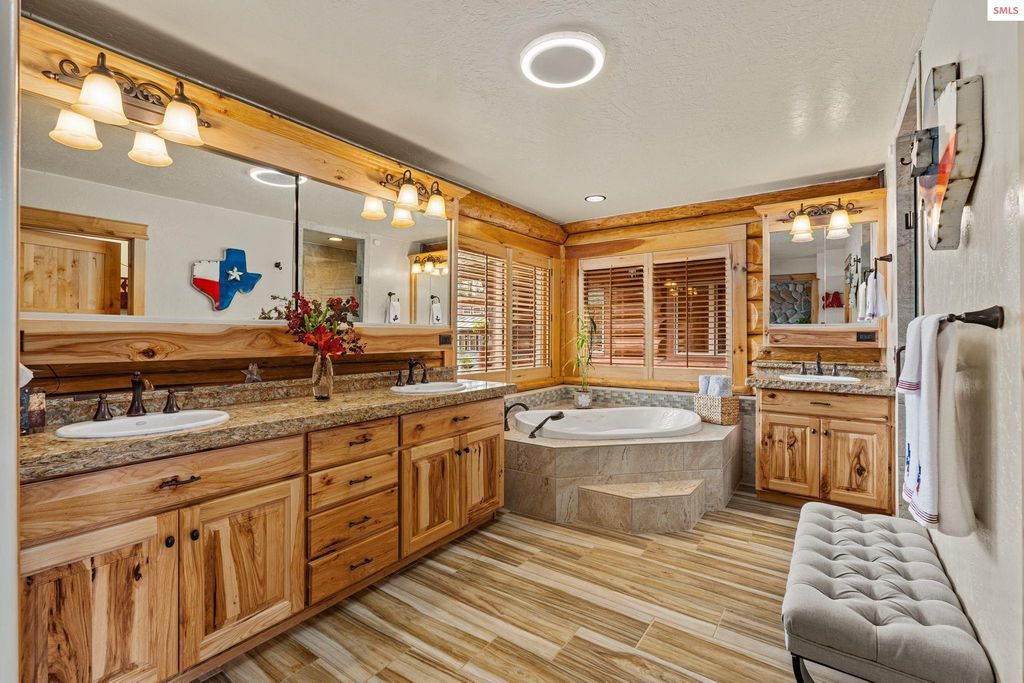 816 Ponderesa Ranch Road, Sagle, ID 83860 photo 32