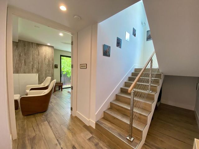 348 Balboa Street, Hollywood, FL 33019