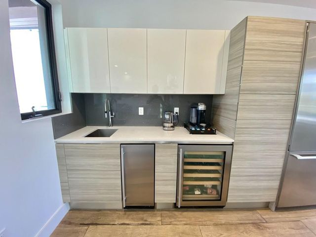 348 Balboa Street, Hollywood, FL 33019