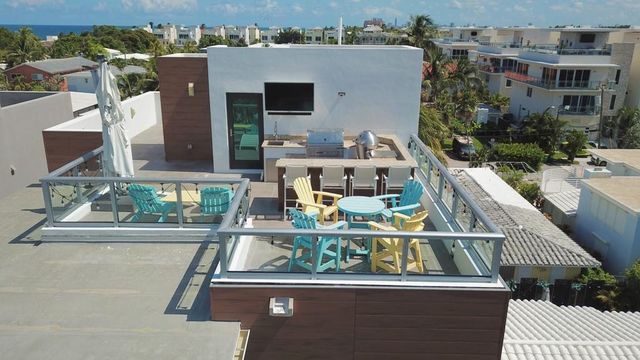 348 Balboa Street, Hollywood, FL 33019