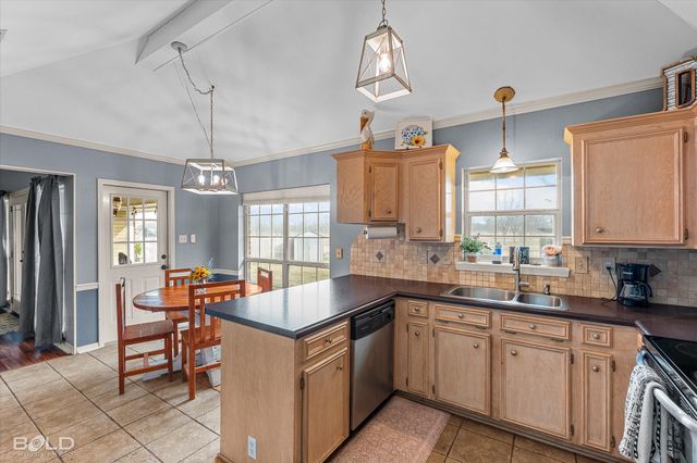 5134 Tallow Lane, Bossier City, LA 71111