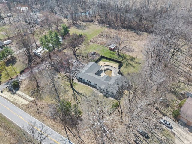 7618 S 350 E. Road, Lafayette, IN 47909