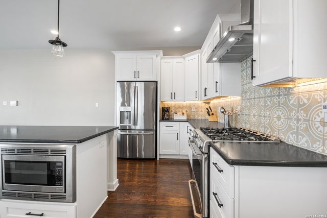 1502 NOLAN ST, San Antonio, TX 78202