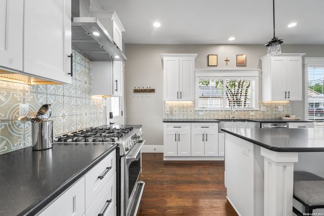 1502 NOLAN ST, San Antonio, TX 78202