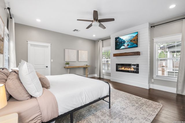 1502 NOLAN ST, San Antonio, TX 78202