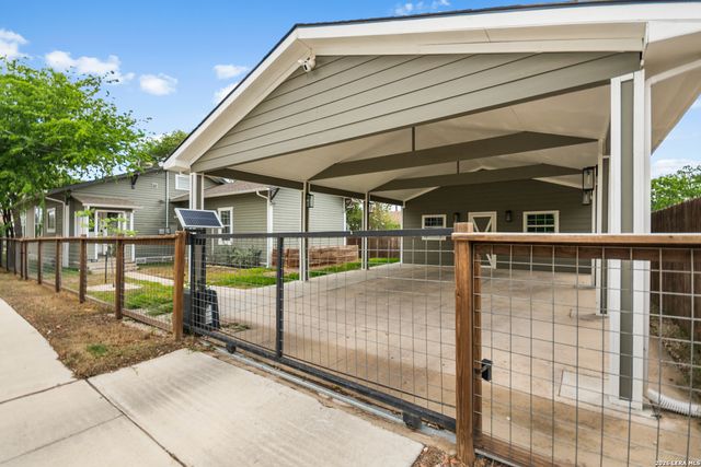 1502 NOLAN ST, San Antonio, TX 78202