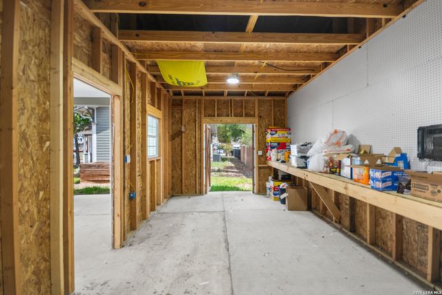 1502 NOLAN ST, San Antonio, TX 78202