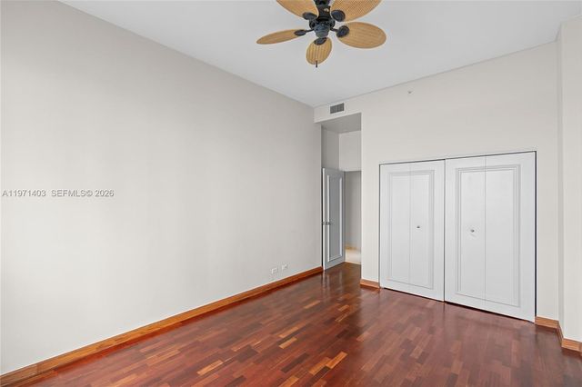 888 Brickell Key Dr 408, Miami, FL 33131