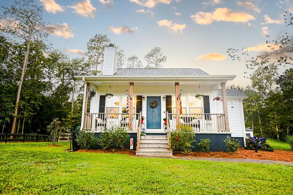 505 Butter Road, Bonneau, SC 29431