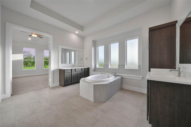 4602 Magnolia Bend Drive, Rosharon, TX 77583