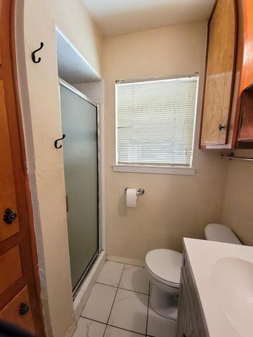 1124 Harrison Lane, Hurst, TX 76053