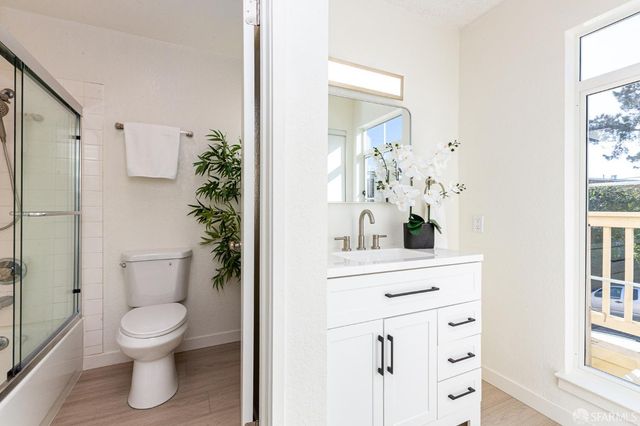 116 Jerrold Avenue, San Francisco, CA 94124