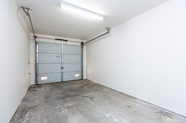 116 Jerrold Avenue, San Francisco, CA 94124