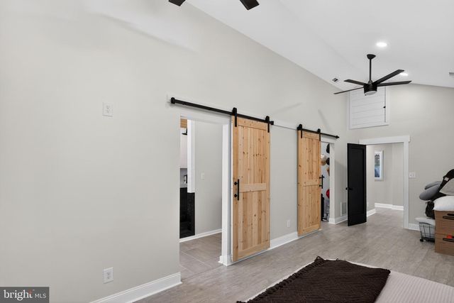 1914 POPLAR RD, Essex, MD 21221